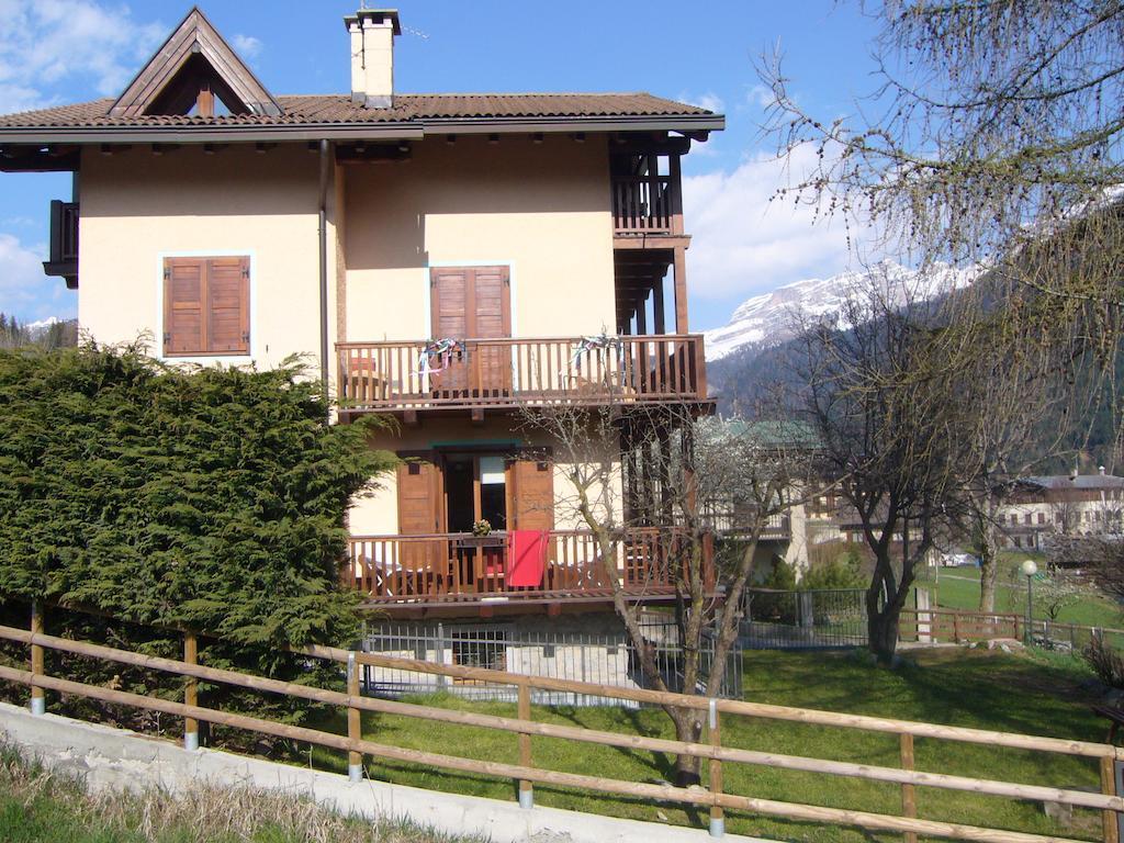 Апартаменти Chalet Madonna Di Campiglio Cin Itzero22143C2Qnjk2Ace Cipat Zero22143-At-Zero69206 Номер фото