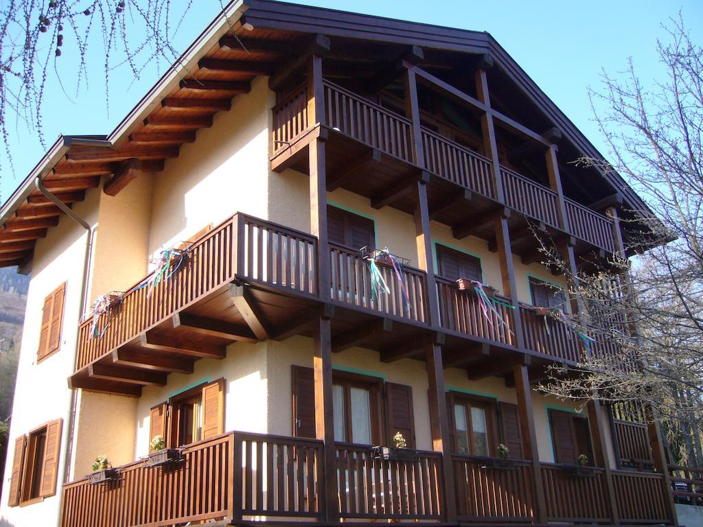 Апартаменти Chalet Madonna Di Campiglio Cin Itzero22143C2Qnjk2Ace Cipat Zero22143-At-Zero69206 Номер фото